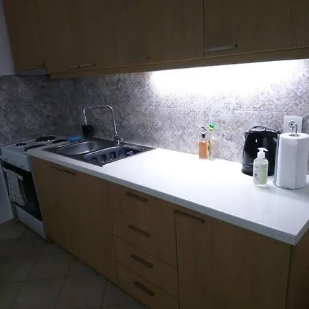 Guest House *