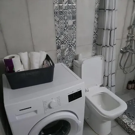 Guest House * Agioi Theodoroi (Corinthia)